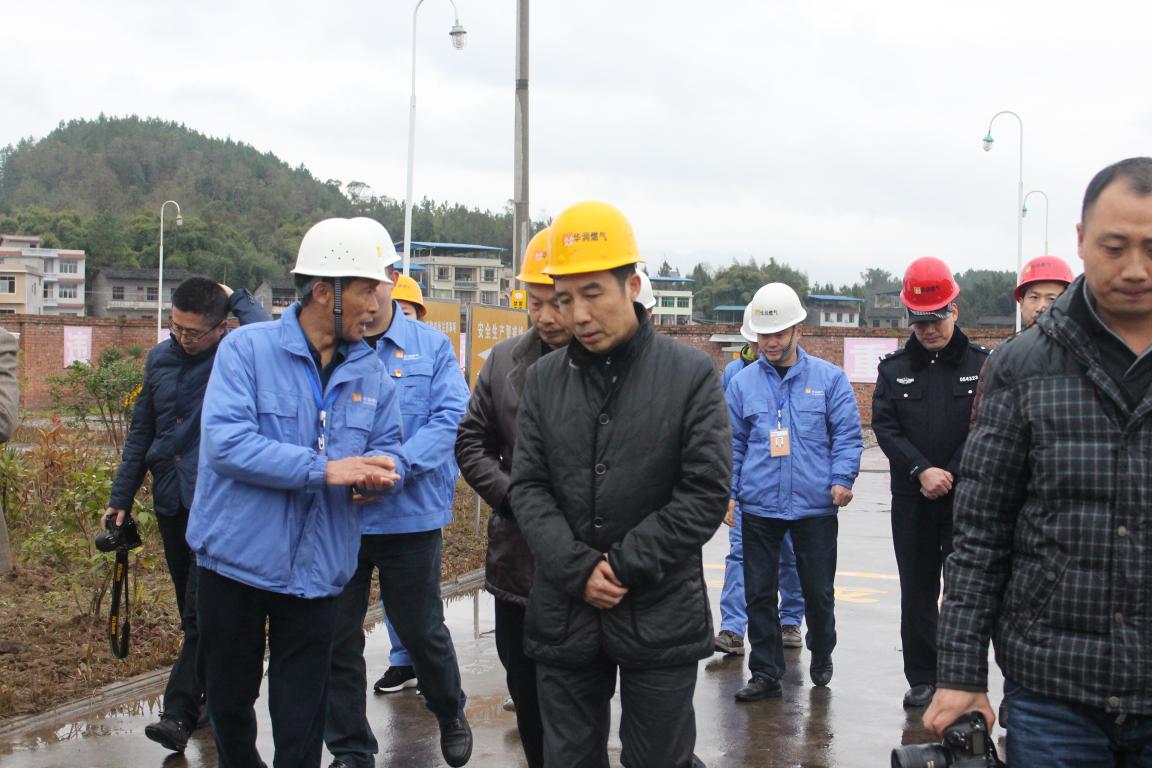 县委书记罗建视察开江华润燃气安全生产工作