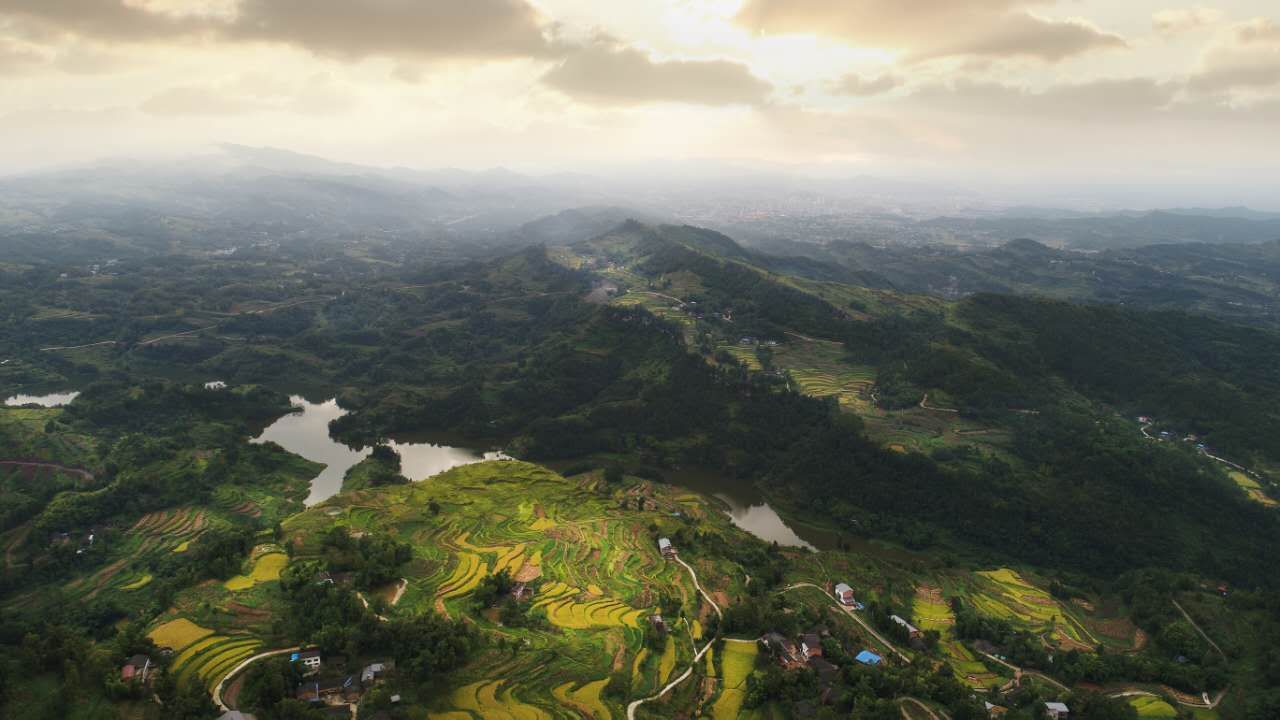 鸟瞰宝石水库