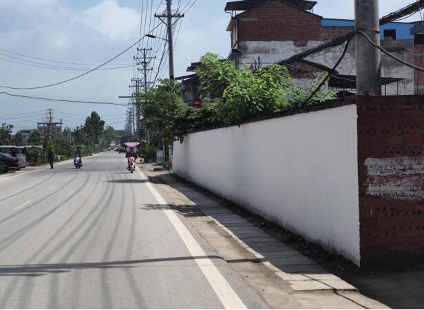 粉刷墙面 后.jpg