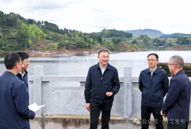 庞佑成带队调研重点项目建设情况