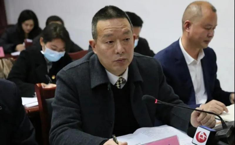 党代表刘益宏:县委统战部,县工商联将及时组织学习讨论书记的工作报告